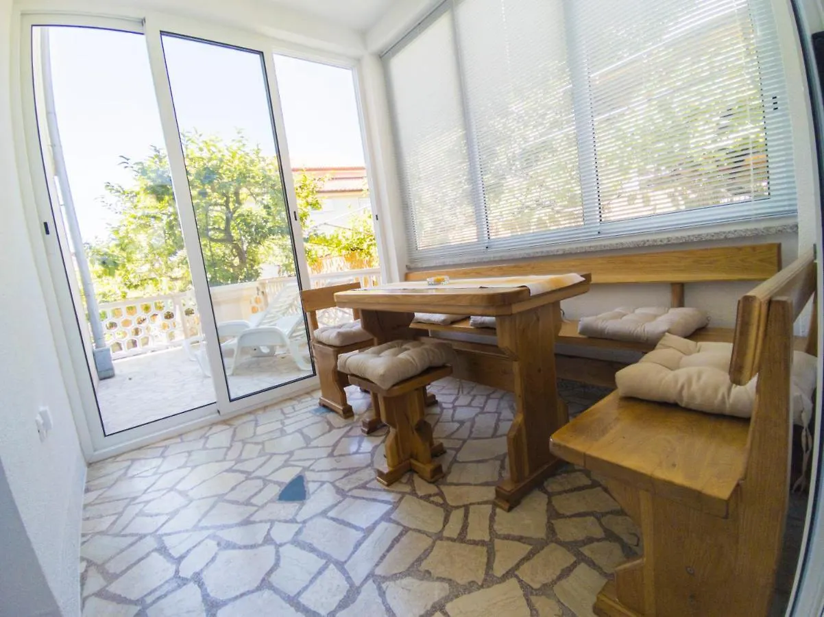 Apartment Apartmani Cimerman Krk Town Kroatien