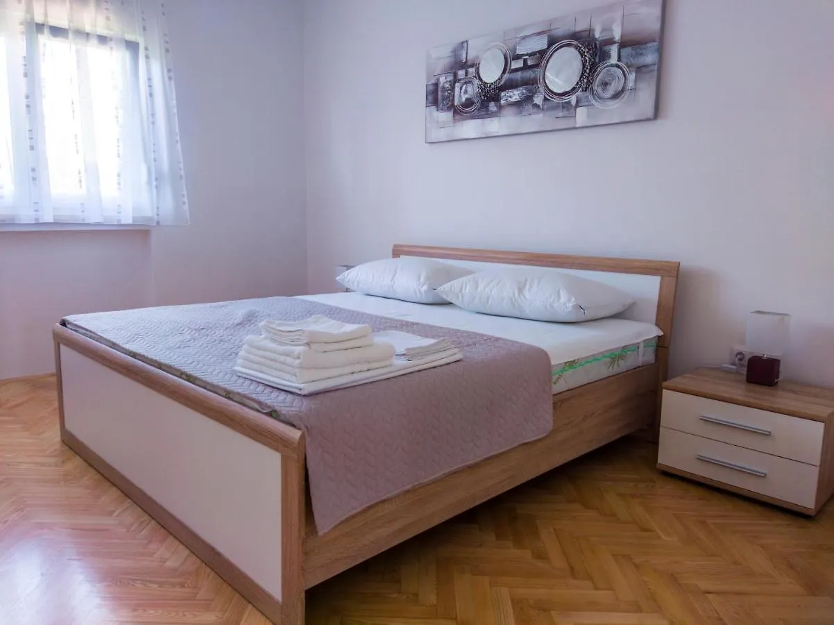 Apartment Apartmani Cimerman Krk Town