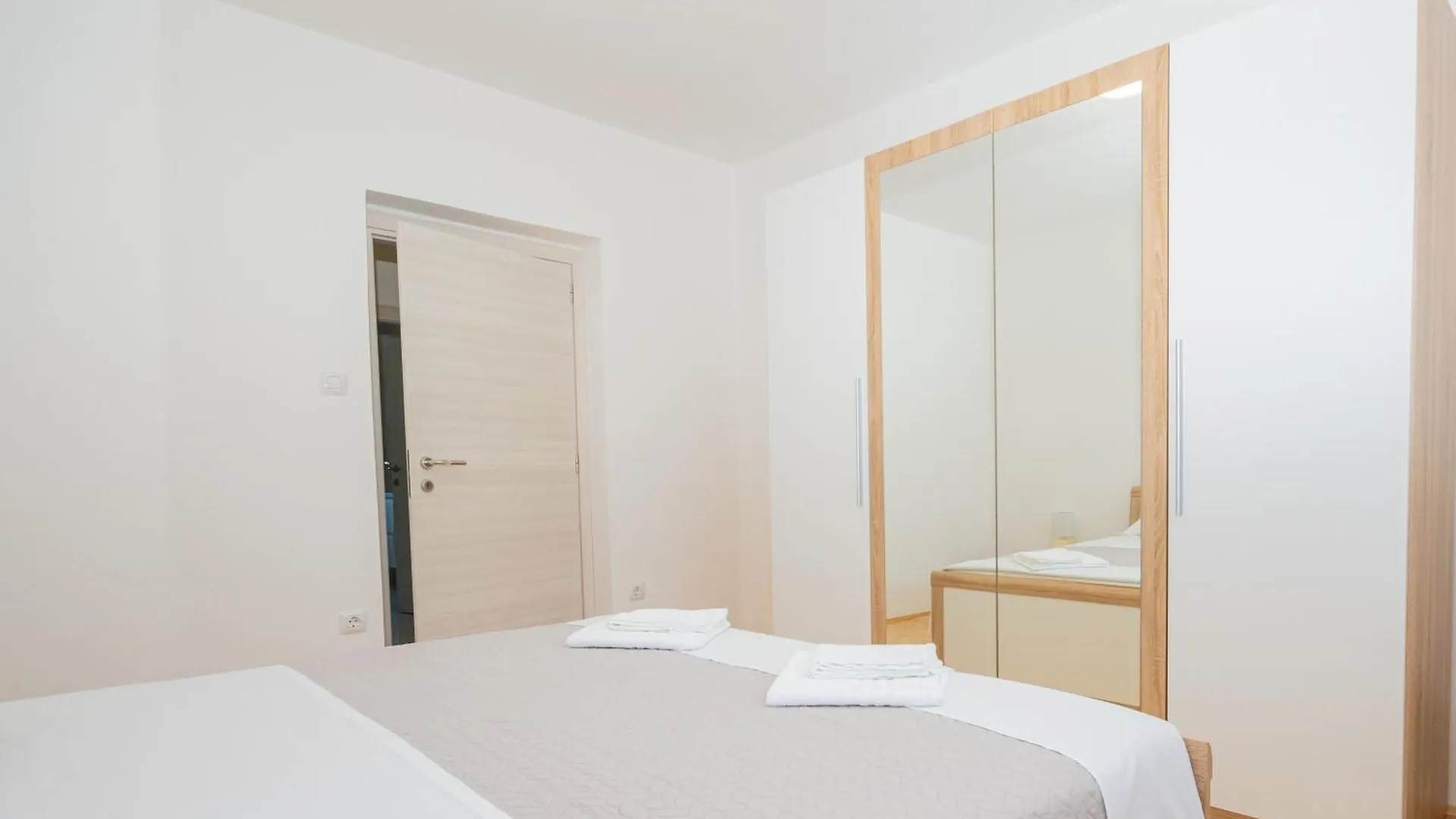 Apartmani Cimerman Krk Town 0*,