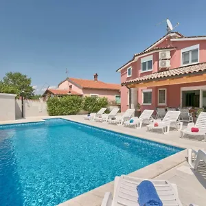 holiday-home-nikol.in-istria.net/